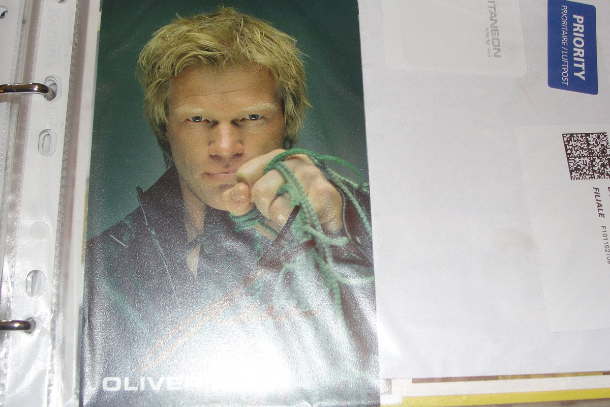 record-collection-autograph-oliver Найбільша колекція автографів знаменитих людей