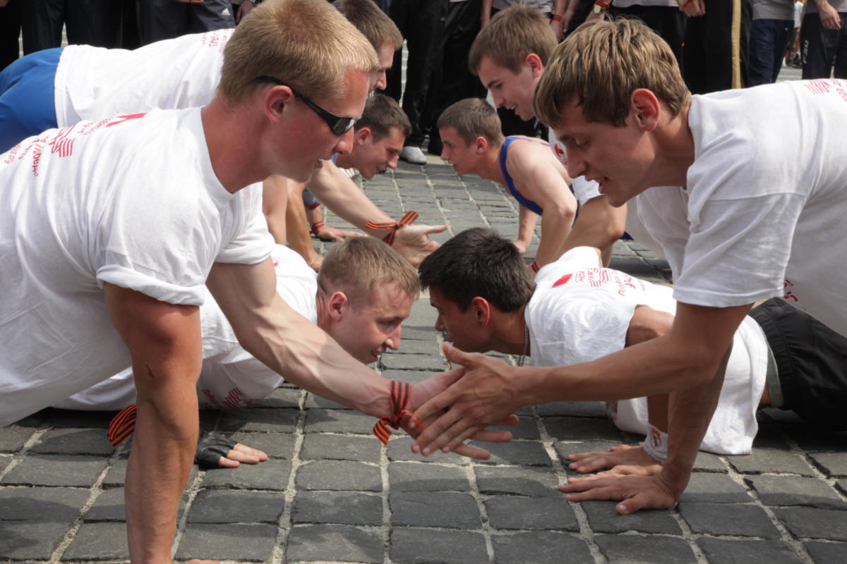 record-jim-sport (3) Наймасовіше одночасне відтискання від землі