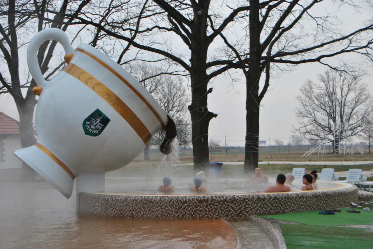 DSC_8356 Наибольший термальный фонтан-джакузи с кофе