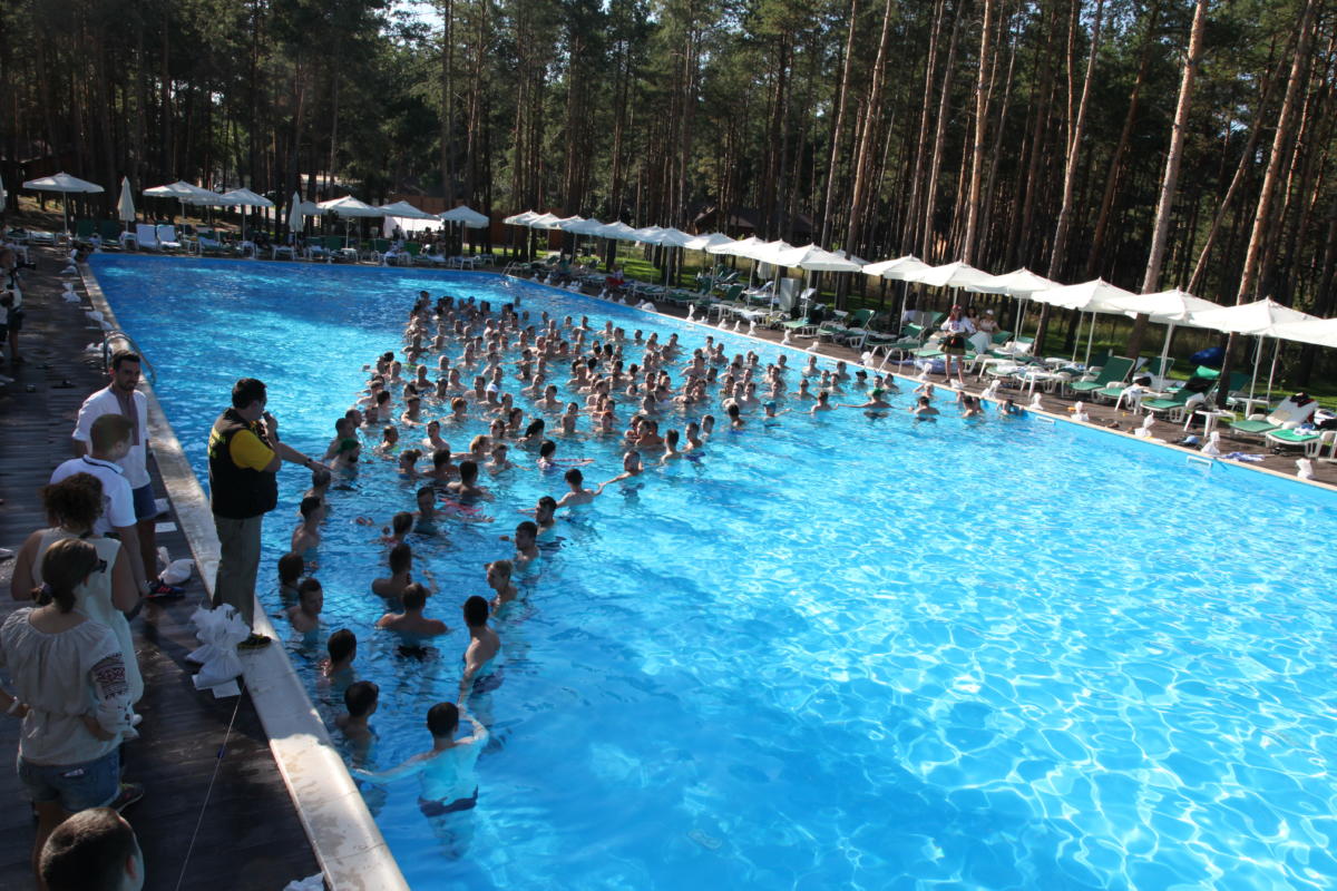 IMG_9195 Найбільший підводний логотип з людей