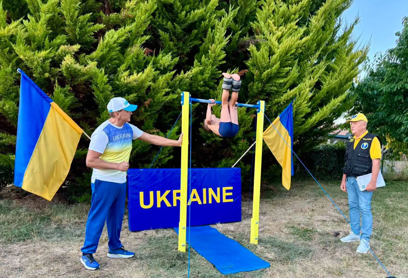 741613583_860301593682443_3578730981310209863_n Найбільша кількість повторів вправи підйом переворотом на перекладині з додатковою вагою дитиною у 7 років